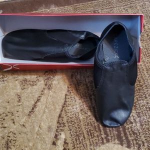 Capezio EJ2 black jazz shoe